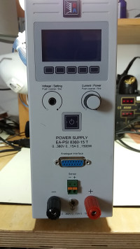 Labornetzteil (Laborgerät & Labor­instrument)